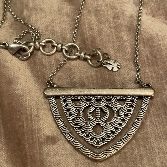 Lucky Brand Jewelry - LUCKY BRAND Pendant Necklace 26-28”